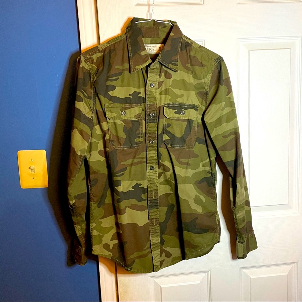 Abercrombie Fitch Camo Button Up